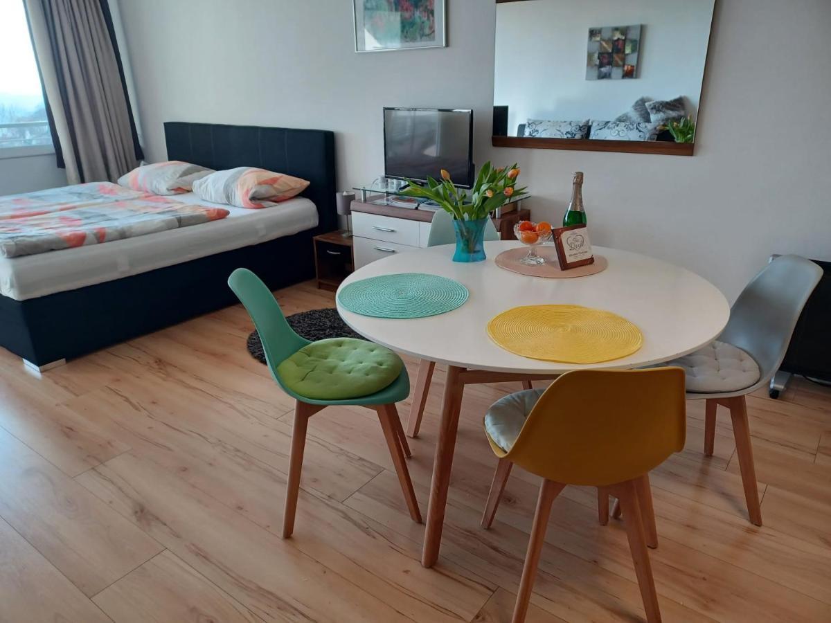 Appartment Panoramablick Oberteuringen Esterno foto